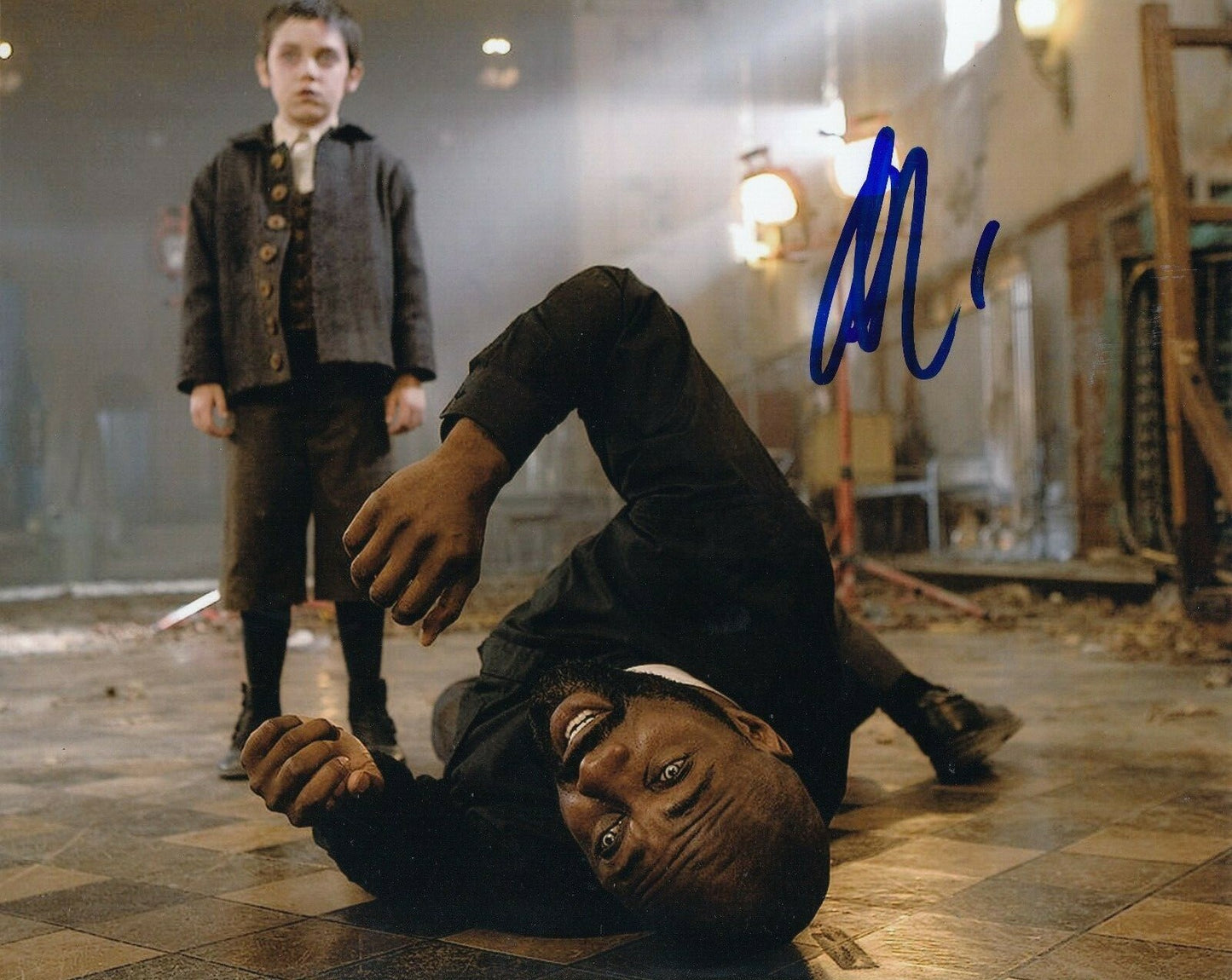 ETHAN CUTKOSKY signed (THE UNBORN) Horror Movie 8X10 photo *Barto* W/COA #3