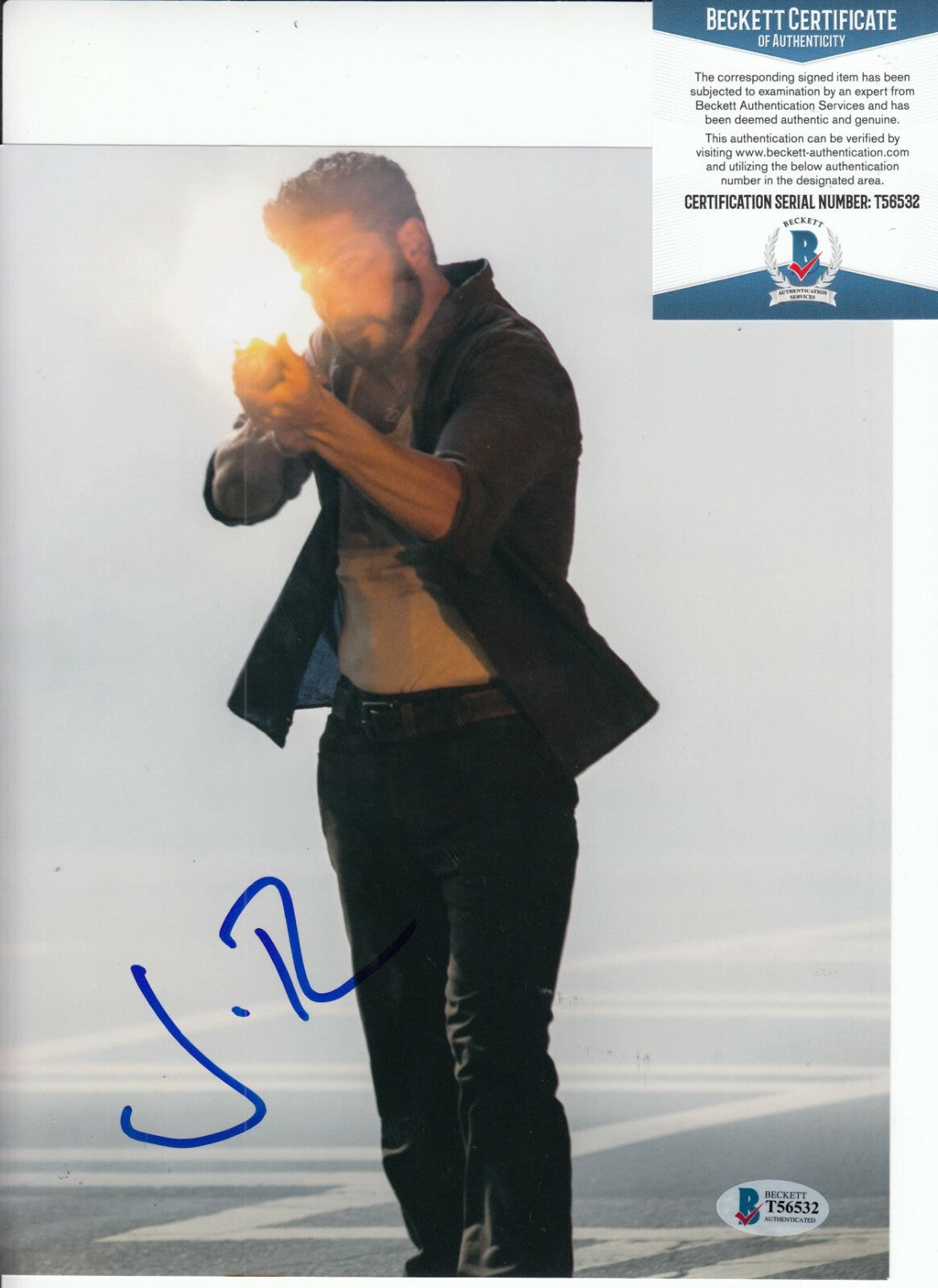 JON BERNTHAL signed (THE WALKING DEAD) Shane Walsh 8X10 photo BECKETT BAS T56532
