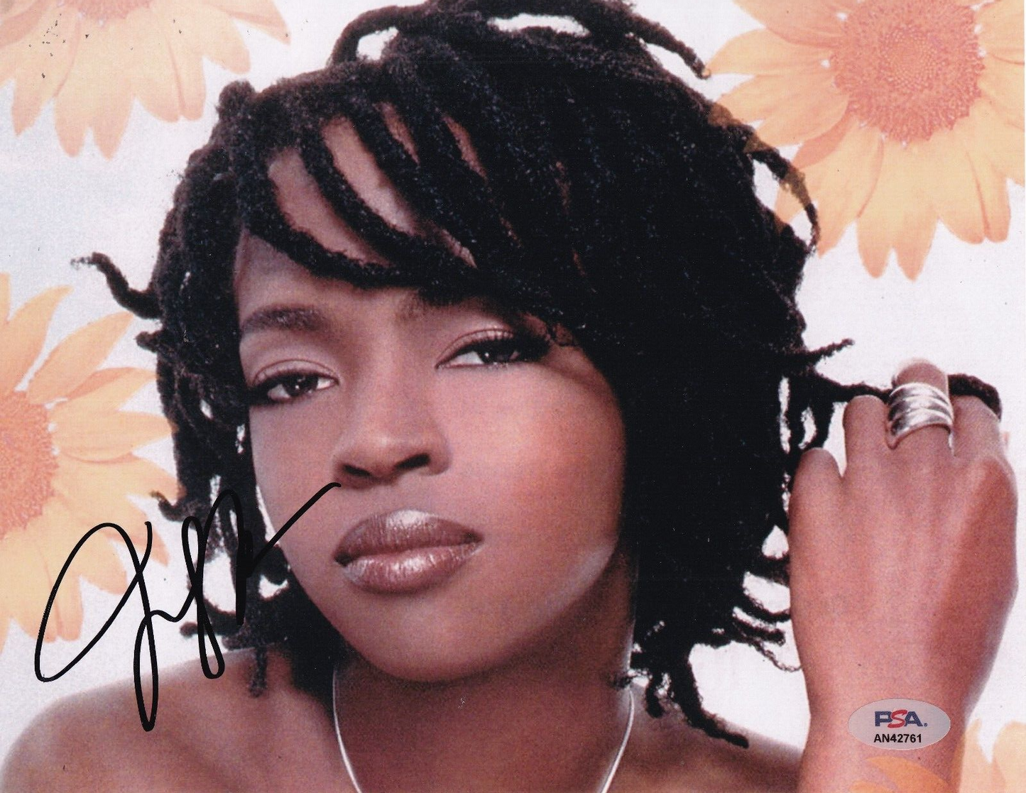 LAURYN HILL signed (THE FUGEES) Music Singer Legend! 8X10 photo PSA/DNA AN42761