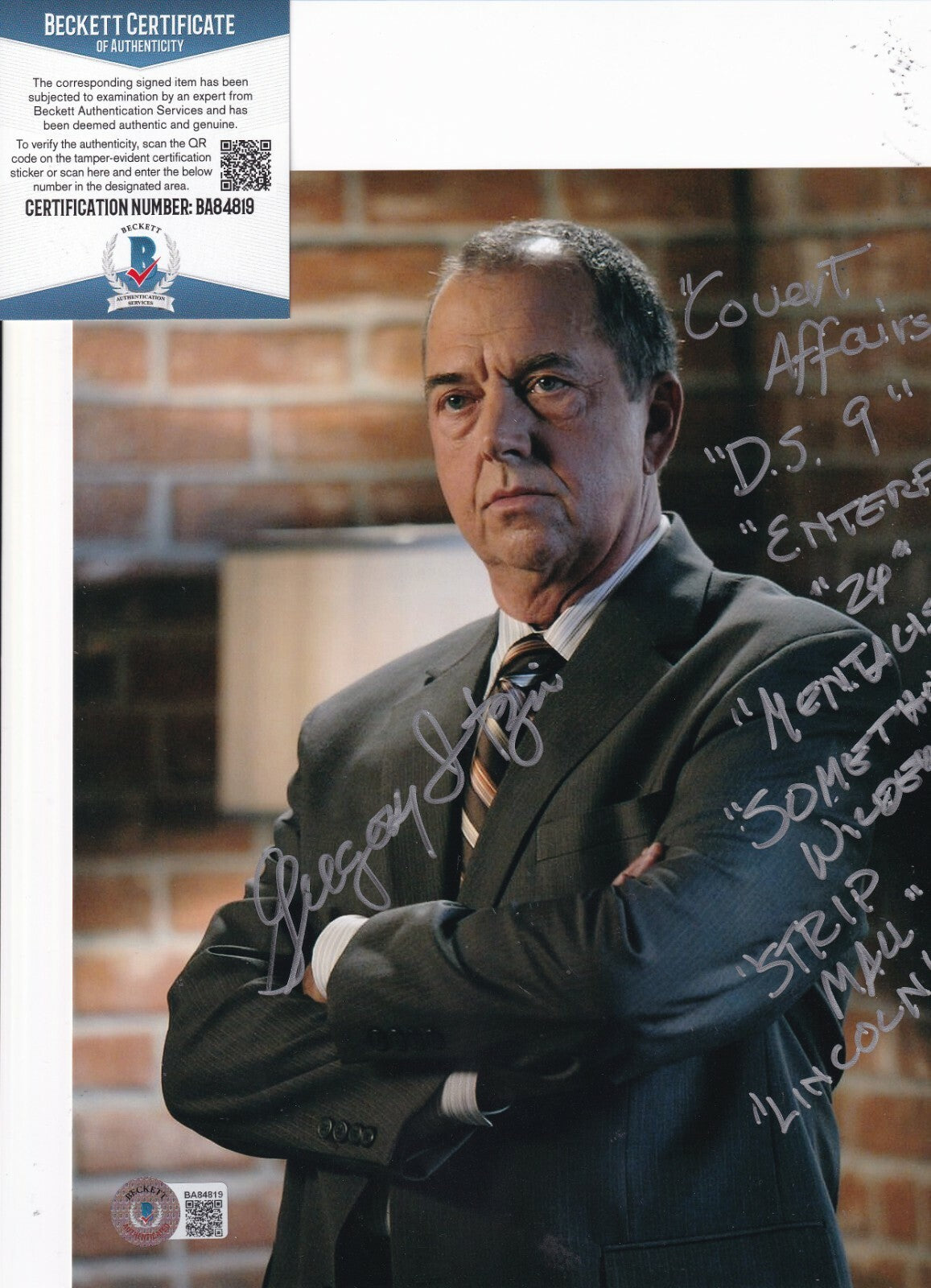 GREGORY ITZIN signed (24) Actor President Logan 8X10 photo BECKETT BAS BB4819