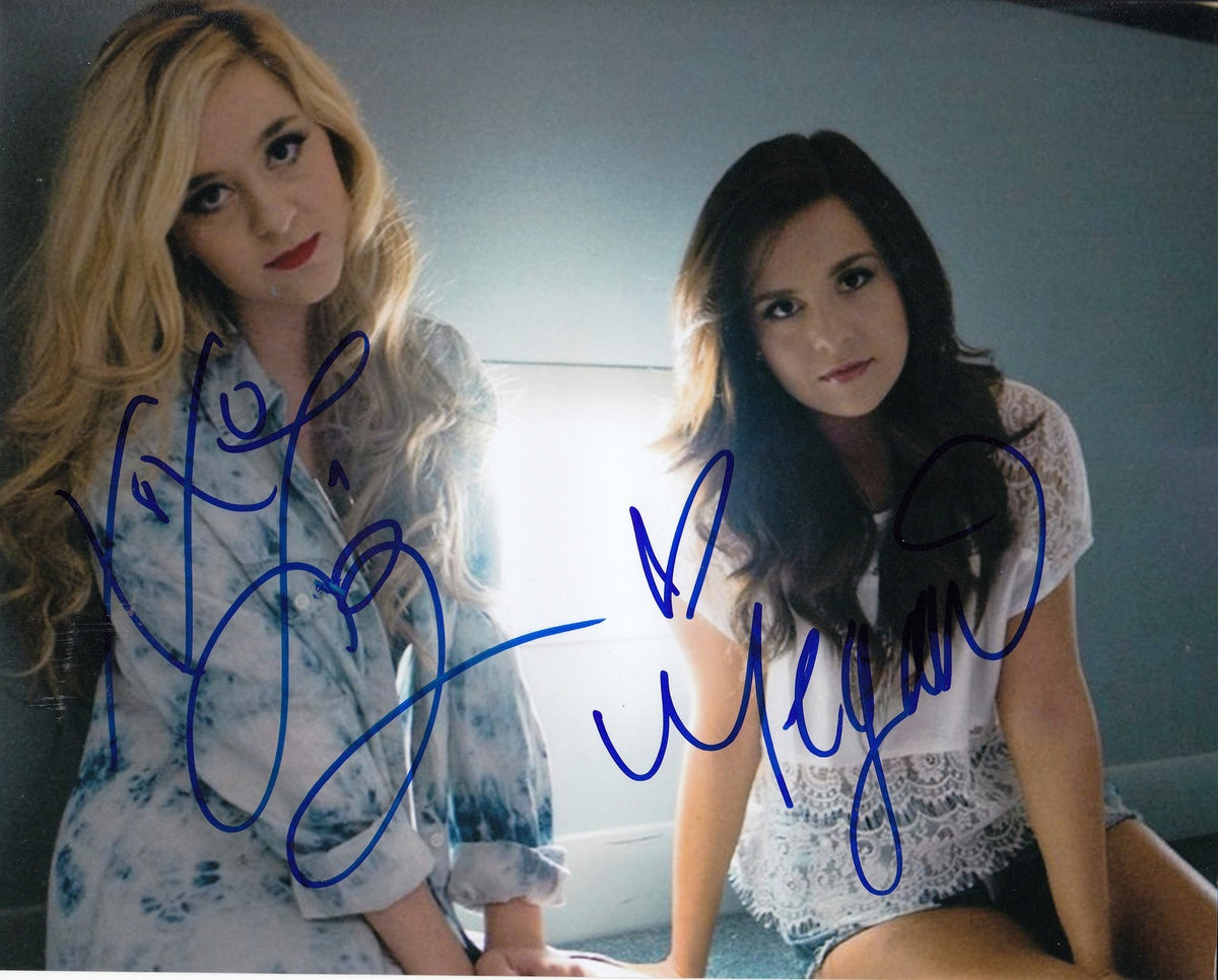 MEGAN AND LIZ group signed (MUSIC DUO) 8X10 photo *YOUTUBE* W/COA #2