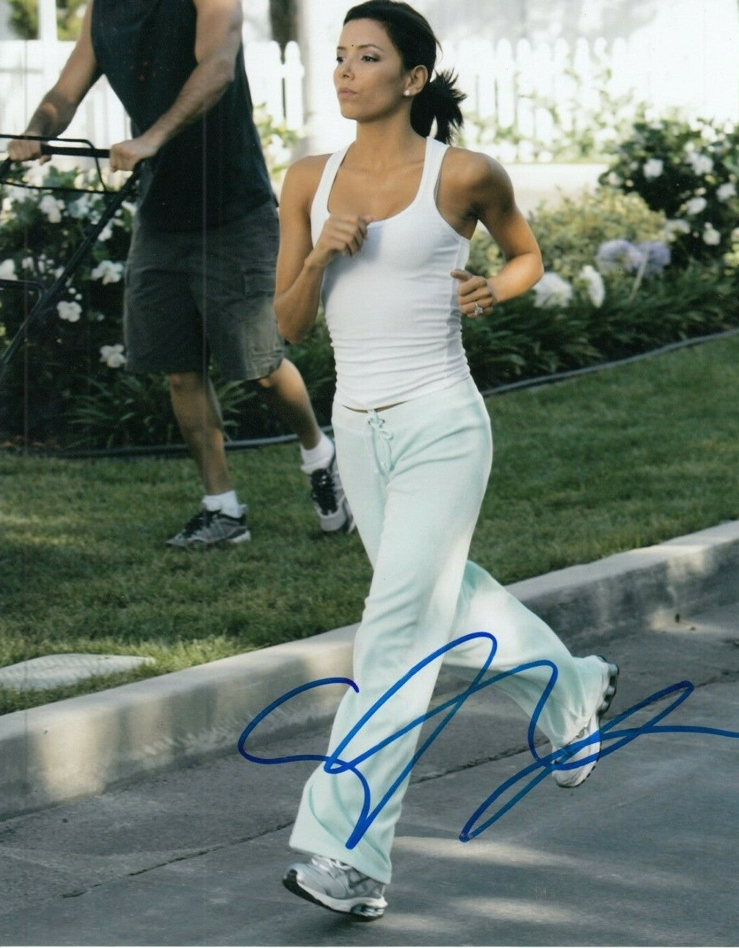 EVA LONGORIA signed (DESPERATE HOUSEWIVES) 8X10 photo *Gabrielle Solis* W/COA #1