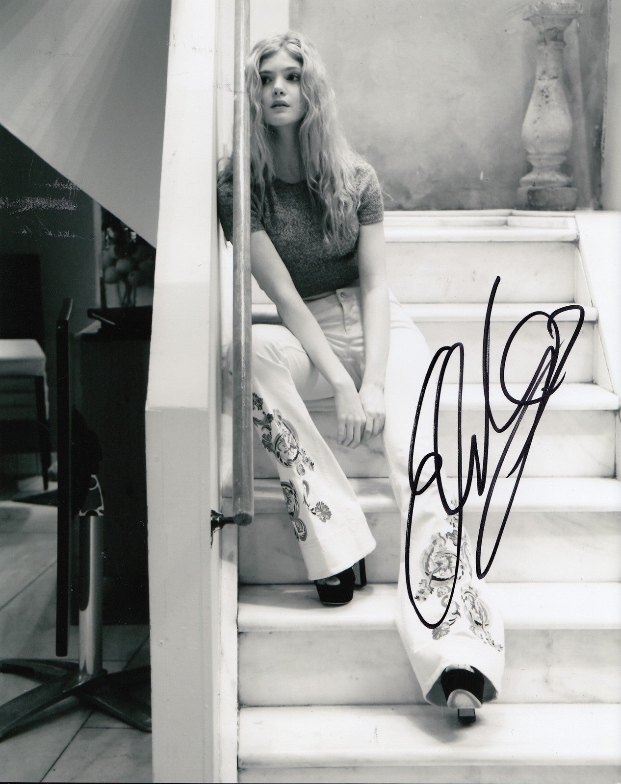 ELENA KAMPOURIS signed *Men, Women & Children* MOVIE 8X10 photo W/COA STAR #4