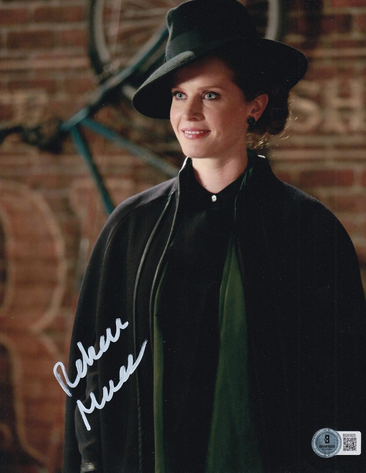 REBECCA MADER signed (ONCE UPON A TIME) Zelena 8X10 photo BECKETT BAS BQ83925