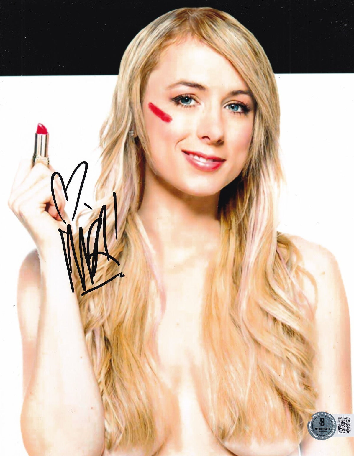 ILIZA SHLERSINGER signed (LAST COMIC STANDING) 8X10 photo BECKETT BAS BP09482