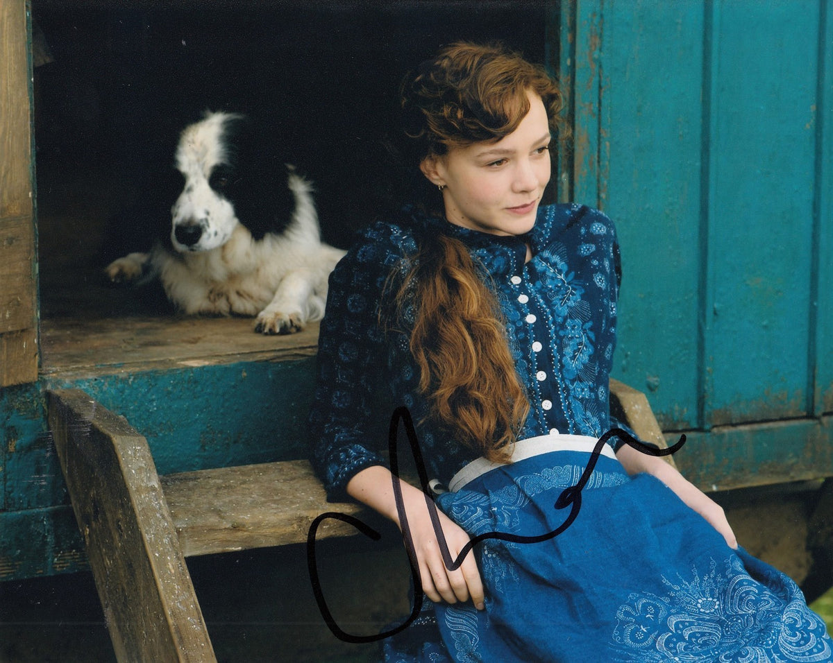 CAREY MULLIGAN signed (NEVER LET ME GO) ACTRESS 8X10 photo W/COA #4