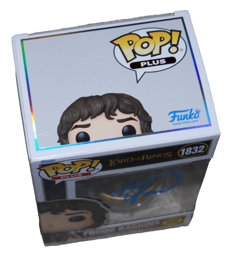 ELIJAH WOOD signed (LORD OF THE RINGS) Frodo 1832 Funko Pop Plus BECKETT BU41100