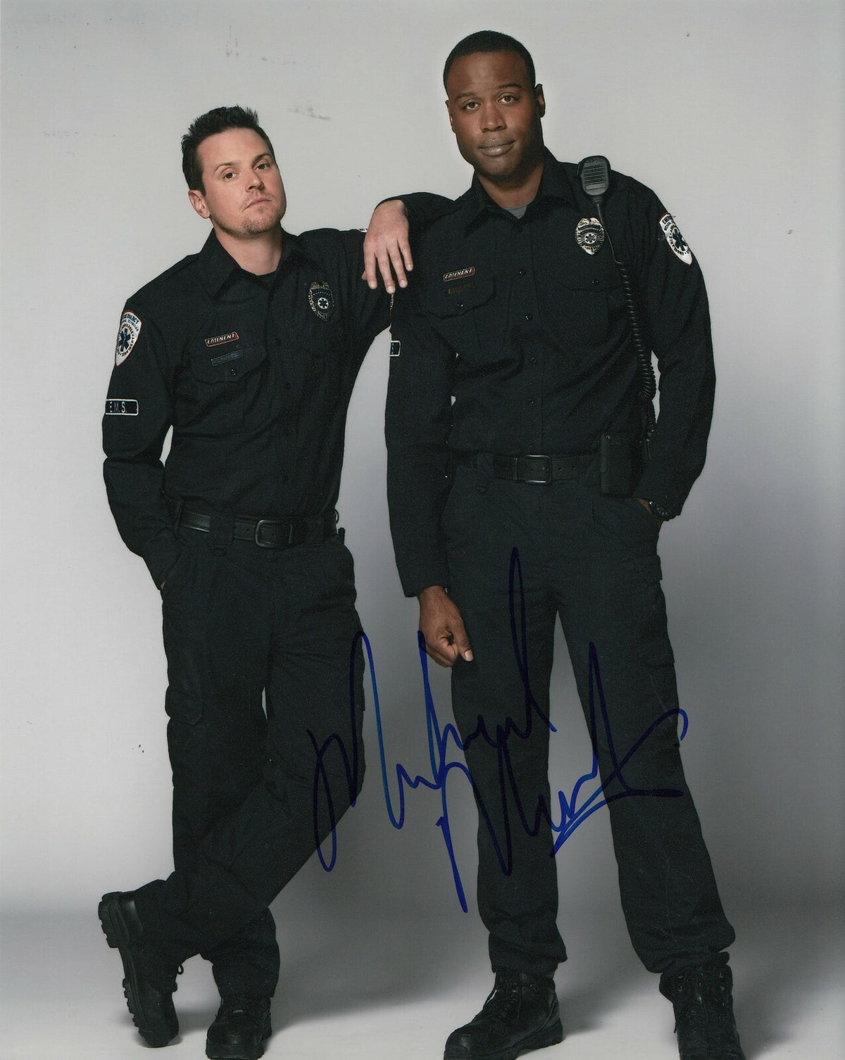 MICHAEL MOSLEY signed (SIRENS) TV SHOW Autographed *Johnny* 8X10 photo W/COA #1