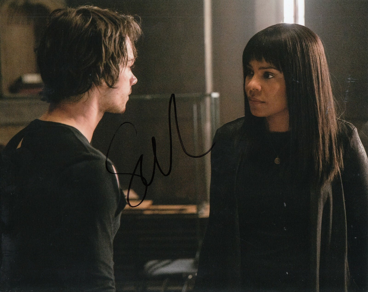 SANAA LATHAN signed (AMERICAN ASSASSIN) movie *Irene Kennedy* autograph W/COA