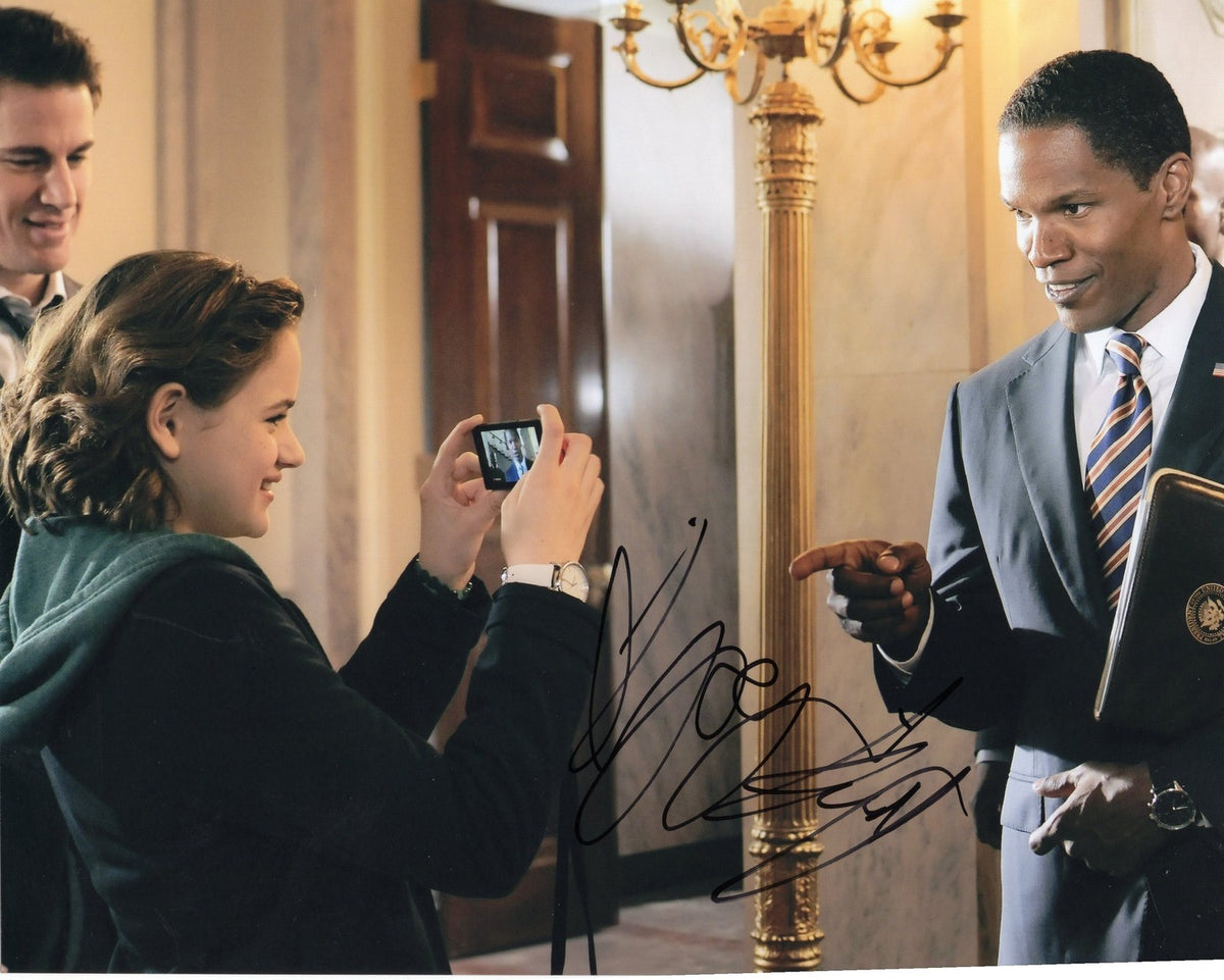 Joey King White House Down Signed 8x10 Photo w/COA