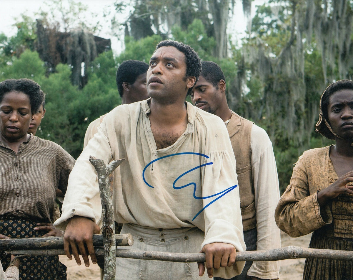 CHIWETEL EJIOFOR signed (12 YEARS A SLAVE) Movie 8X10 photo *Solomon* W/COA #2