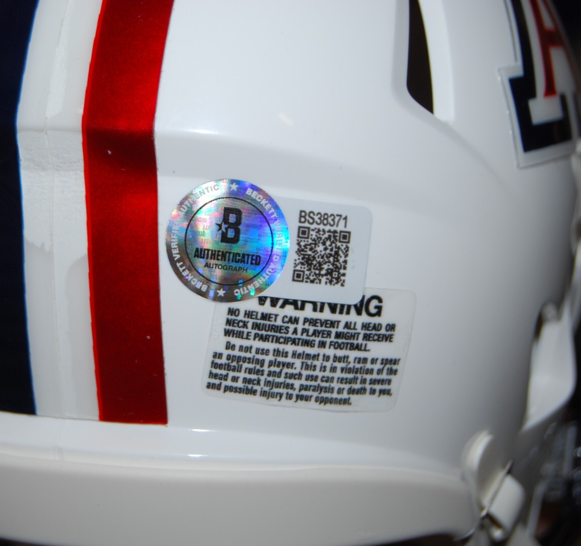 JONAH SAVAIINAEA signed (ARIZONA WILDCATS) mini football helmet BECKETT BS38371