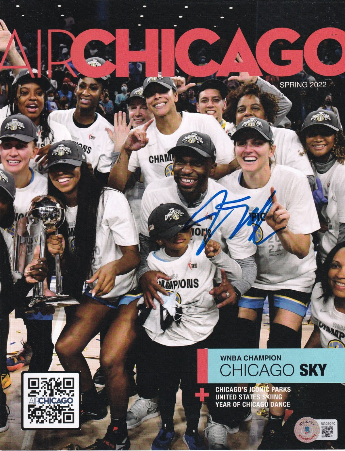 JAMES WADE signed (CHICAGO SKY) autographed WNBA Magazine BECKETT BAS BG03040