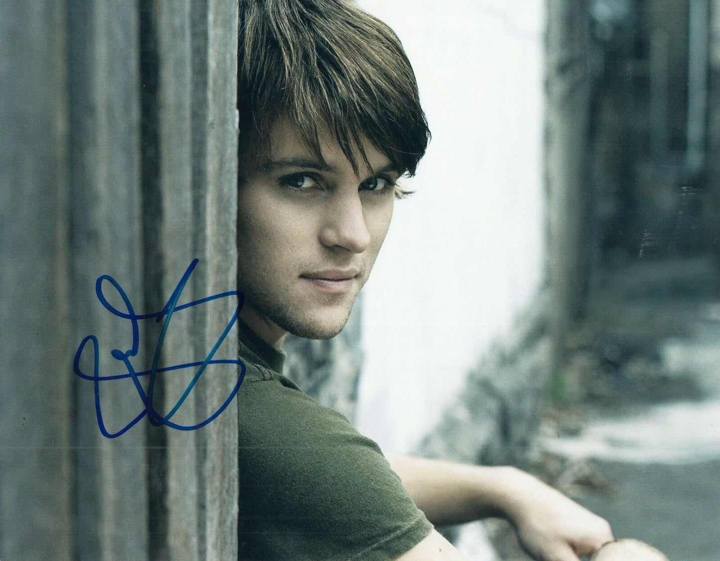 JESSE SPENCER signed (HOUSE) TV SHOW 8X10 photo *Dr Robert Chase* W/COA #6