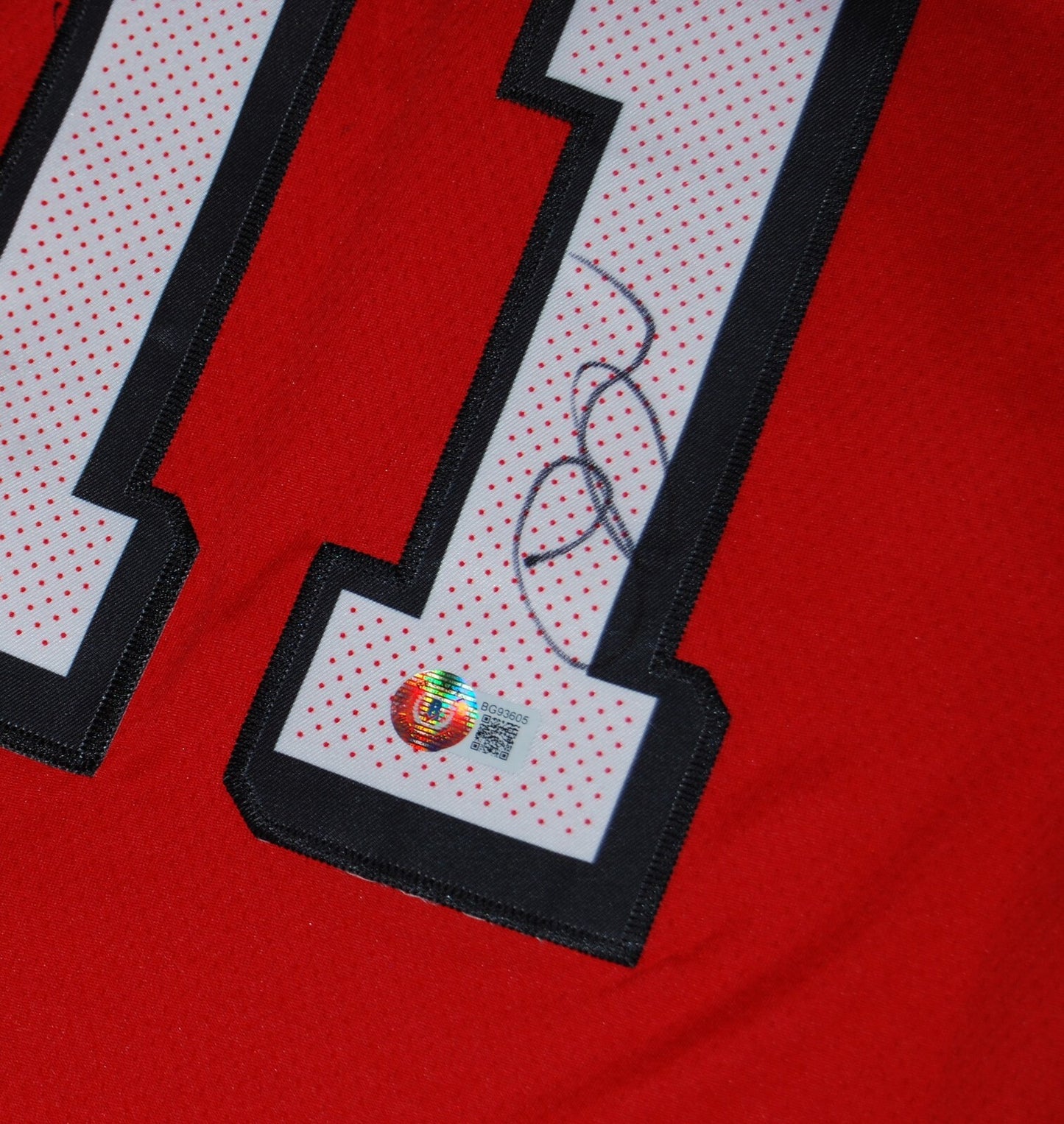 DEMAR DEROZAN signed (CHICAGO BULLS) Red Basketball jersey BECKETT BAS BG93605