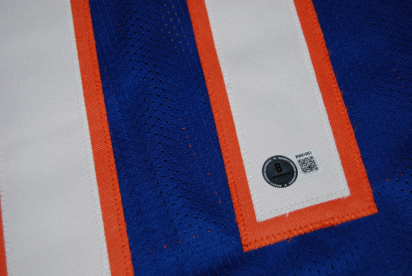 KELLEN MOORE signed (BOISE STATE BRONCOS) football jersey BECKETT BAS BW61051
