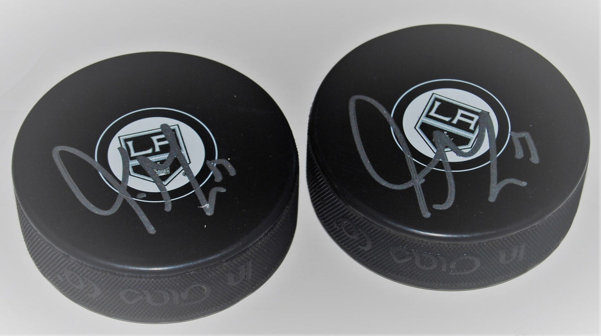 TORREY MITCHELL signed (LOS ANGELES KINGS) souvenir logo hockey puck W/COA
