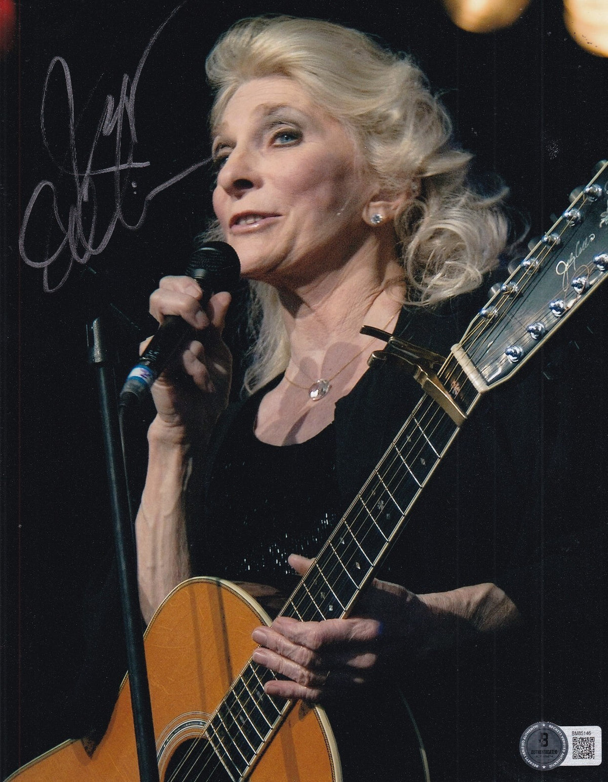 JUDY COLLINS signed (WILDFLOWERS) Music Singer 8X10 photo BECKETT BM85146