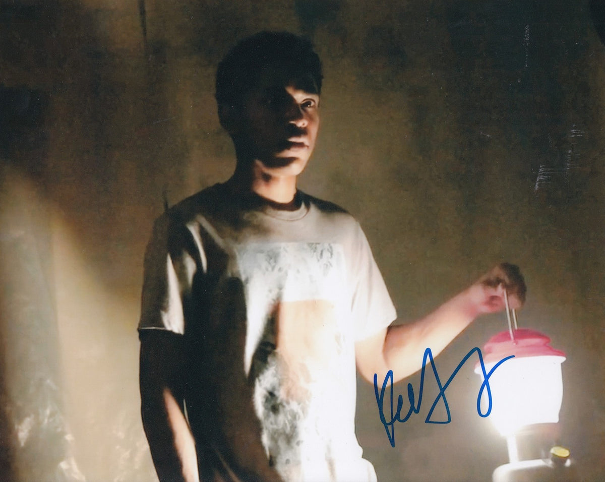 KELVIN HARRISON JR signed (IT COME A NIGHT) *TRAVIS* Movie 8X10 photo W/COA #1