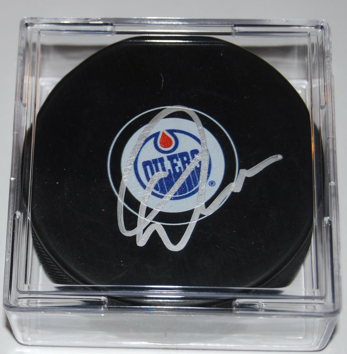 DAVE TIPPETT signed (EDMONTON OILERS) *Head Coach* autographed hockey puck W/COA