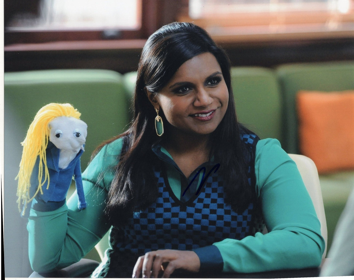 Mindy Kaling The Mindy Project Dr. Lahiri Signed 8x10 Photo w/COA #1