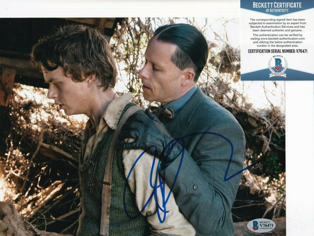 GUY PEARCE signed (LAWLESS) Charley Rakes Movie 8X10 photo BECKETT BAS V76471