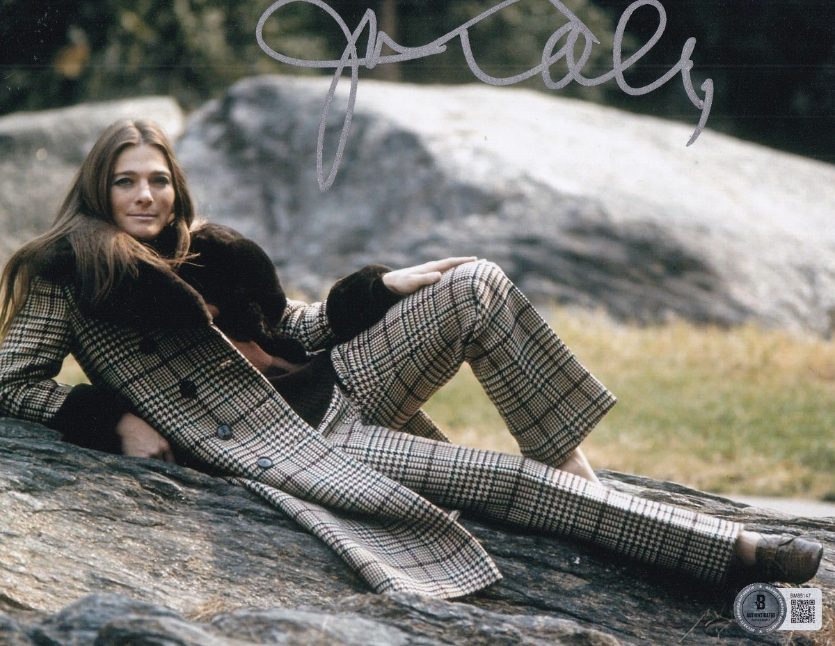 JUDY COLLINS signed (WILDFLOWERS) Music Singer 8X10 photo BECKETT BM85147