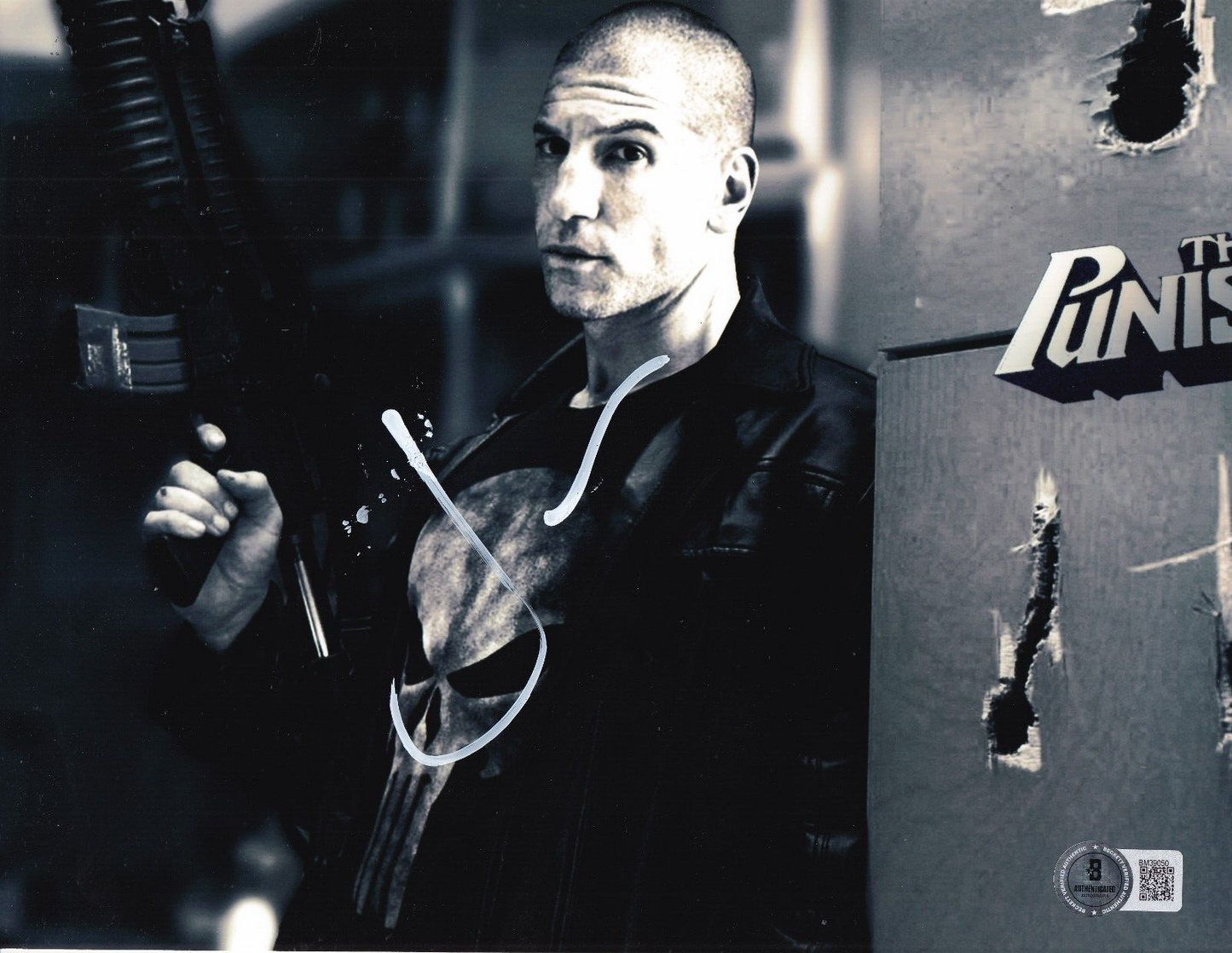 JON BERNTHAL signed (THE PUNISHER) Frank Castle 8X10 photo BECKETT BAS BM39050