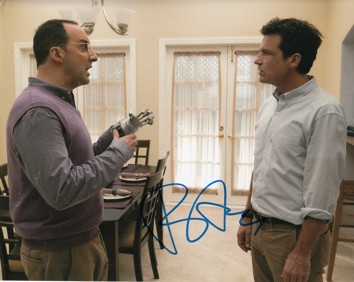 TONY HALE signed (ARRESTED DEVELOPMENT) 8X10 photo *Buster*autographed W/COA #1