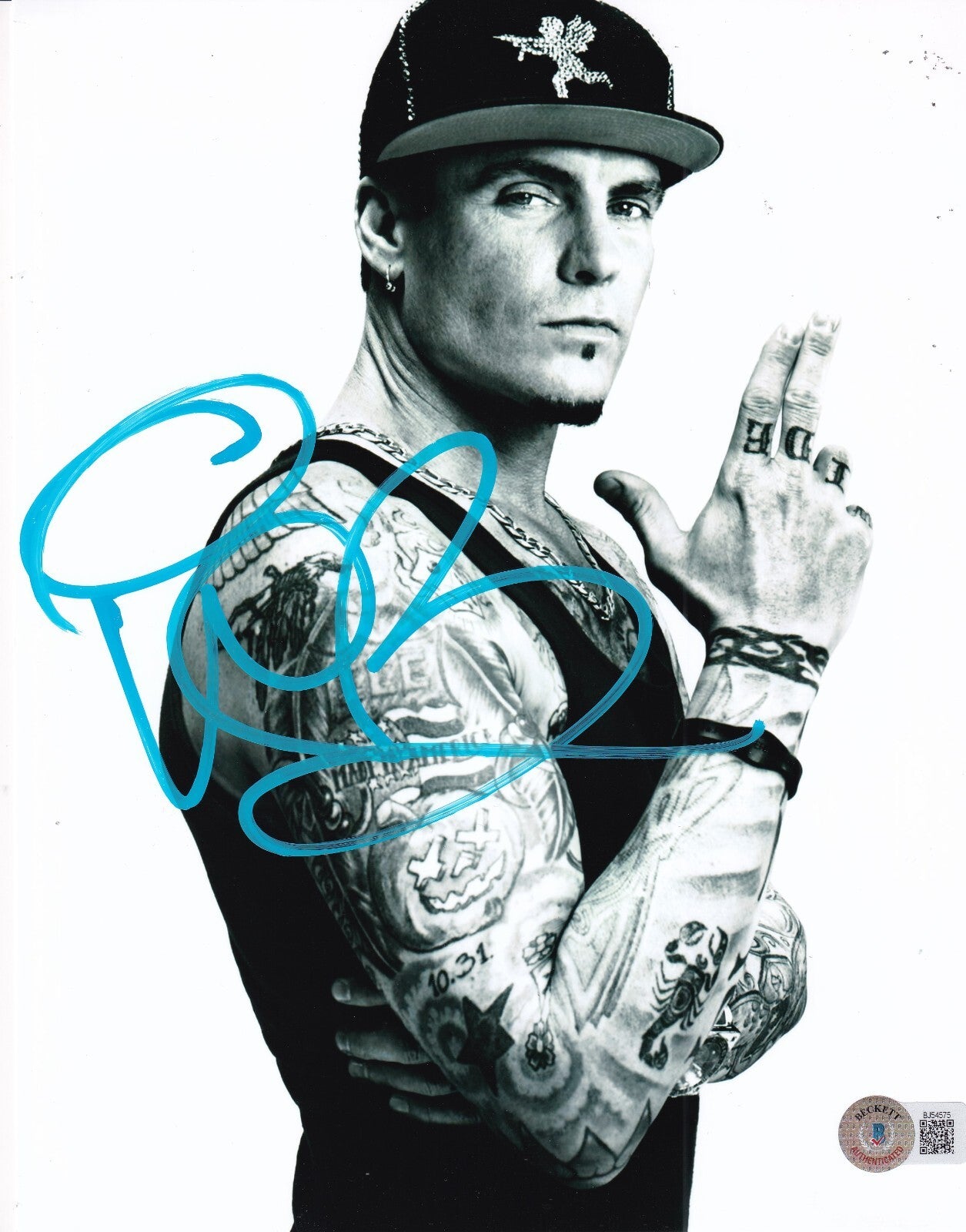 VANILLA ICE signed (COOL as ICE) Robert Van Winkle 8X10 BECKETT BAS BJ54575