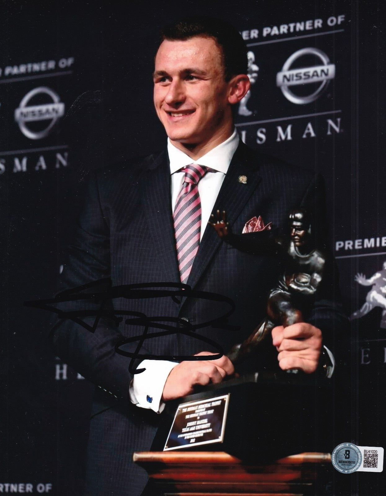 JOHNNY MANZIEL signed (TEXAS A&M) Heisman football 8X10 photo BECKETT BU41020