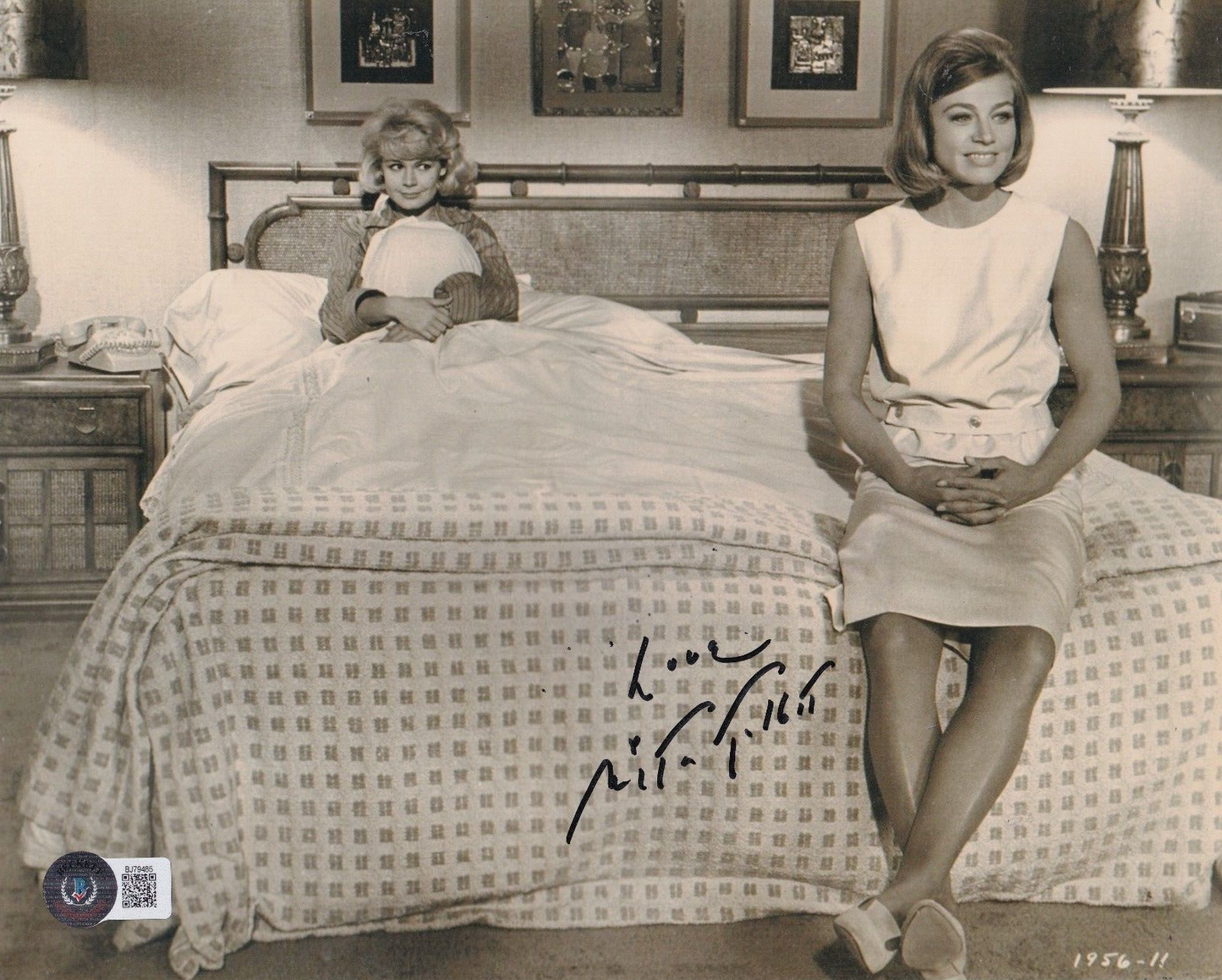 NITA TALBOT signed (HOGAN'S HEROES) Marya 8X10 photo BECKETT BAS BJ79485