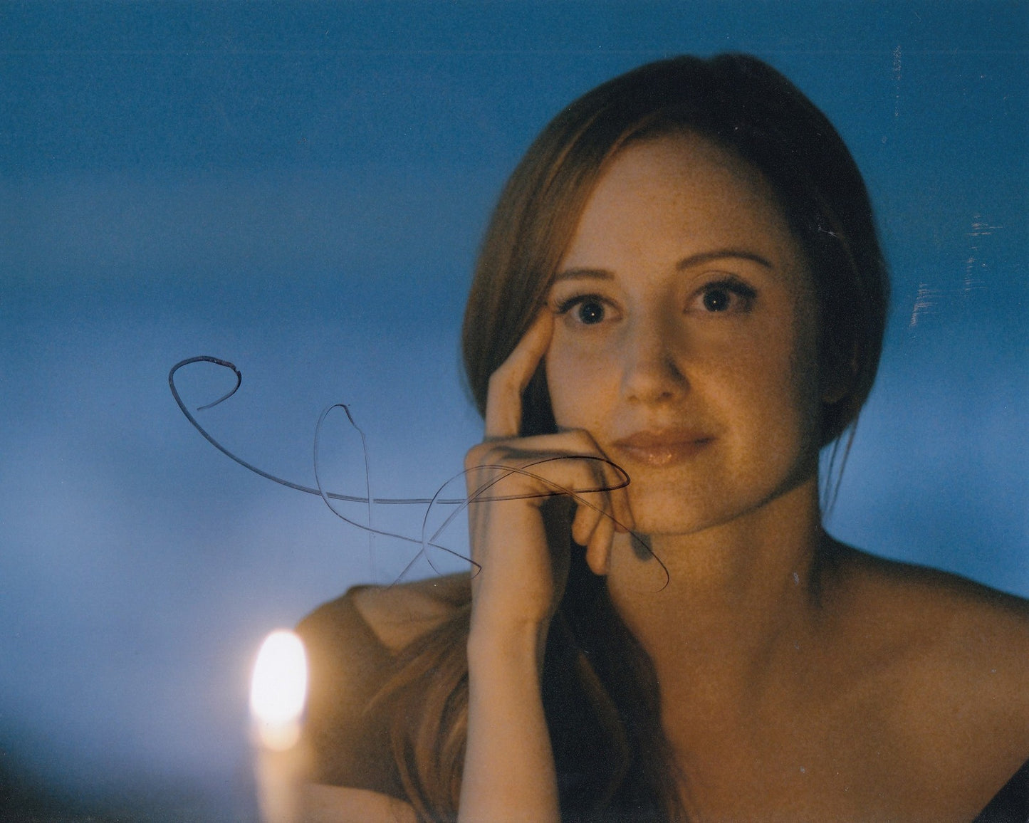 ANDREA RISEBOROUGH signed (OBLIVION) Movie 8X10 *Victoria* photo W/COA