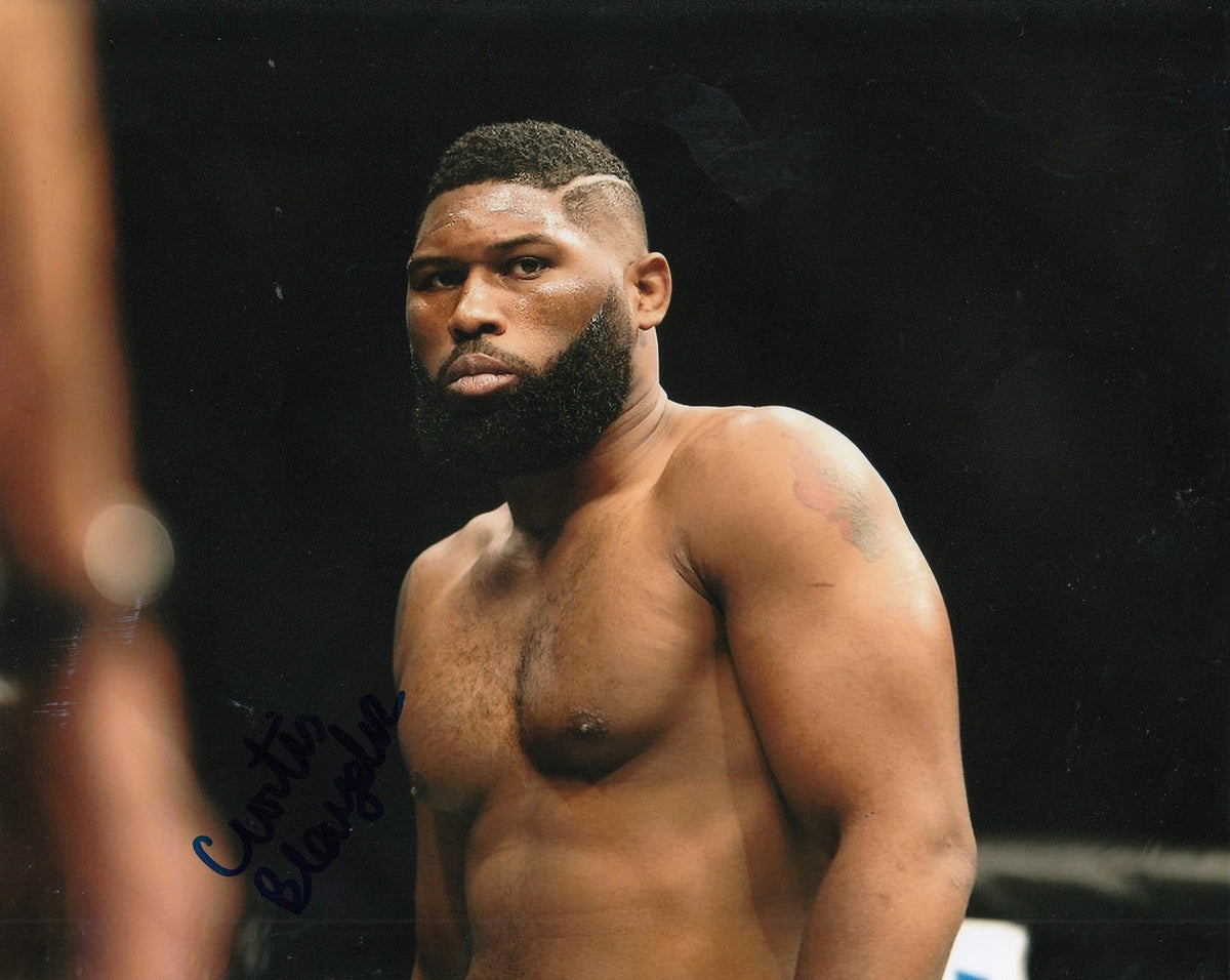 CURTIS "RAZOR" BLAYDES signed (UFC) MMA HEAVYWEIGHT FIGHTING 8X10 photo W/COA #4