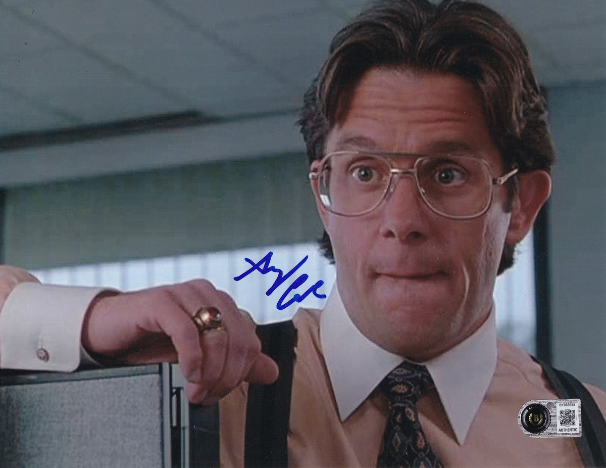 GARY COLE signed (OFFICE SPACE) Bill Lumbergh Movie 8X10 photo BECKETT BY085588