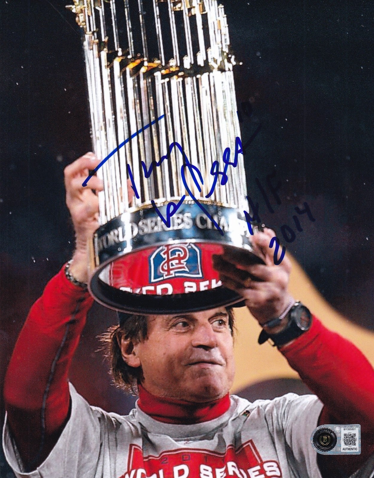 TONY LARUSSA signed (ST LOUIS CARDINALS) baseball 8X10 photo BECKETT BY085801