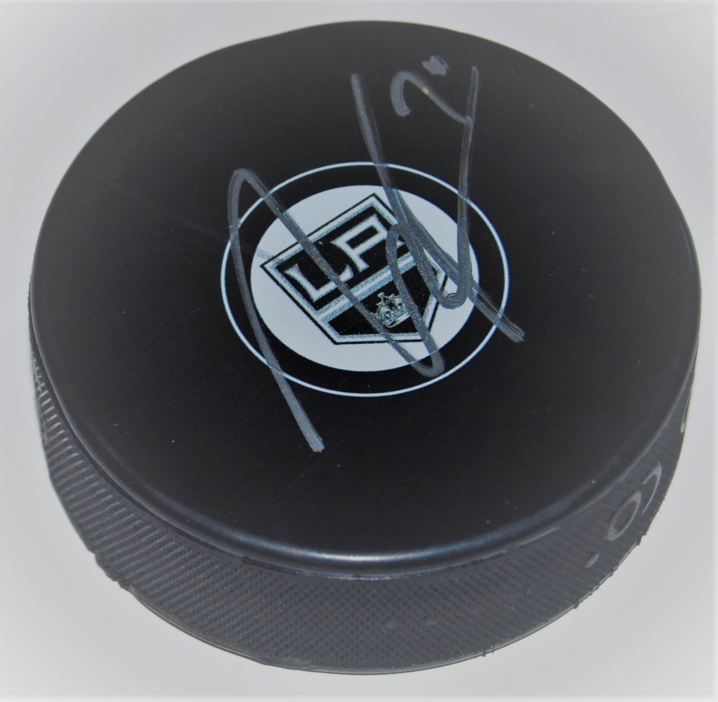 TANNER PEARSON signed (LOS ANGELES KINGS) souvenir logo hockey puck W/COA