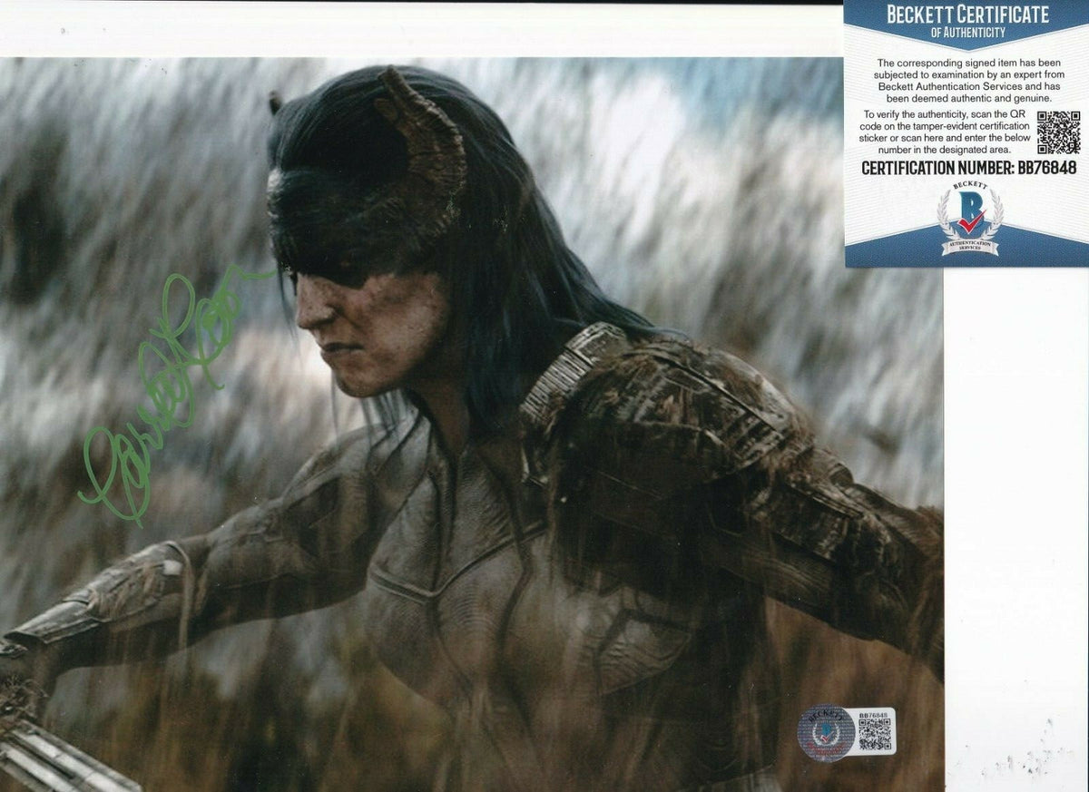 CARRIE COON signed (AVENGERS) PROXIMA MIDNIGHT Movie 8X10 photo BECKETT BB76848