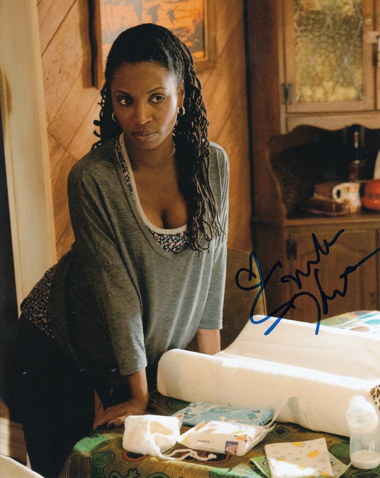 SHANOLA HAMPTON signed (SHAMELESS) TV Show 8X10 photo *VERONICA* W/COA #SH2