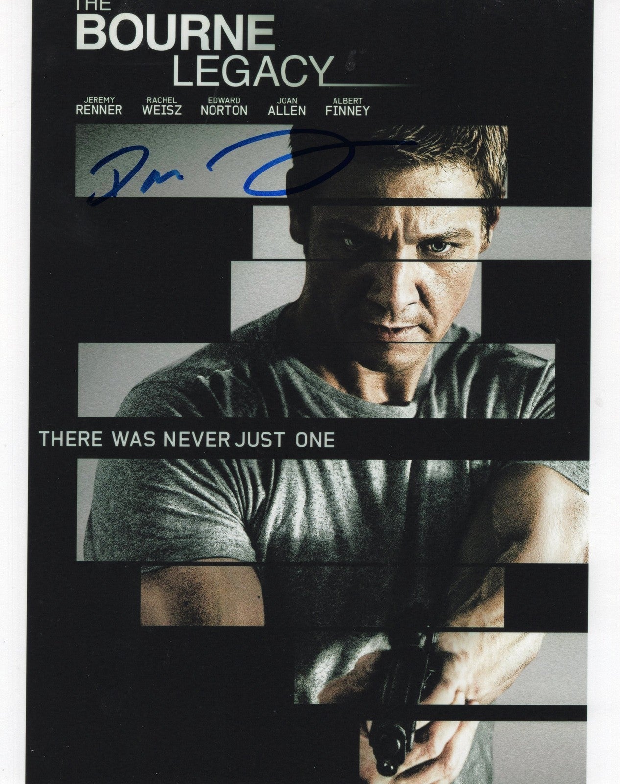 Dan Gilroy The Bourne Legacy Screenwriter Signed 8x10 Photo w/COA #1