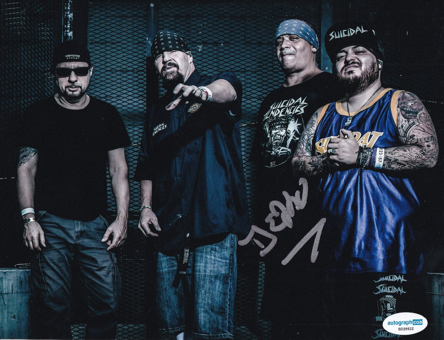 DEAN PLEASANTS signed (SUICIDAL TENDENCIES) Music 8X10 photo ACOA SD29522