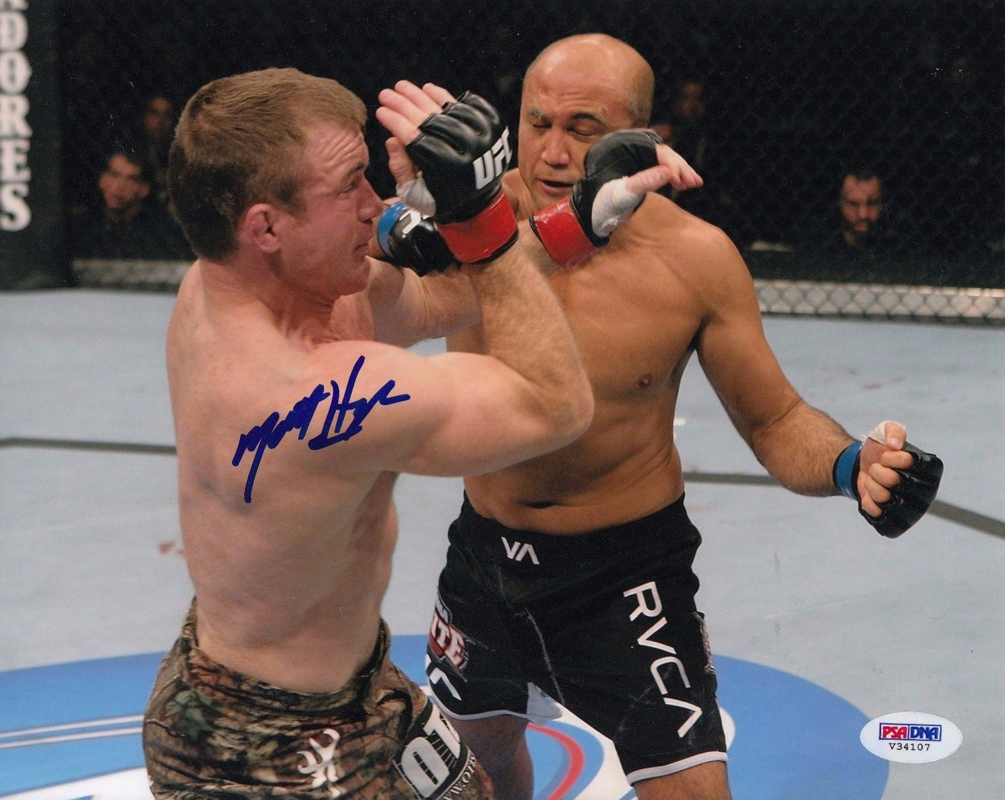 Matt Hughes autographed signed UFC Fighting 8X10 photo PSA/DNA Authentic V34107
