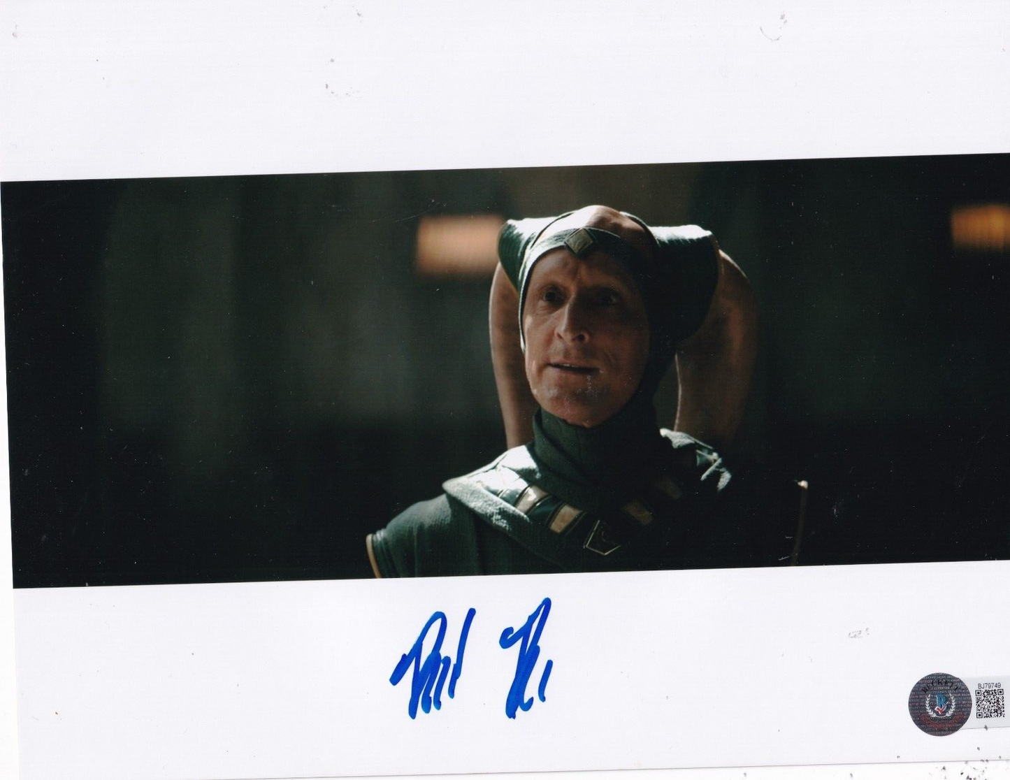 DAVID PASQUESI signed (THE BOOK OF BOBA FETT) The Majordomo 8X10 BECKETT BJ79749