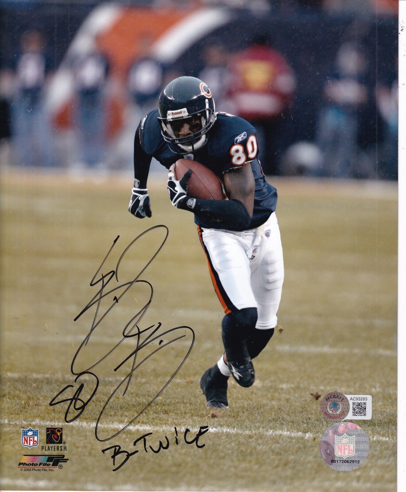 BERNARD BERRIAN signed (CHICAGO BEARS) PHOTO FILE 8X10 photo BECKETT BAS AC93283