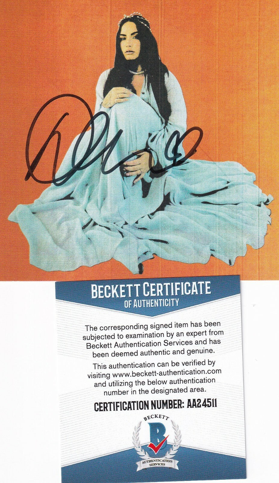 DEMI LOVATO signed (DANCING WITH THE DEVIL) CD 4X4 CARD W/CD BECKETT BAS AA24511