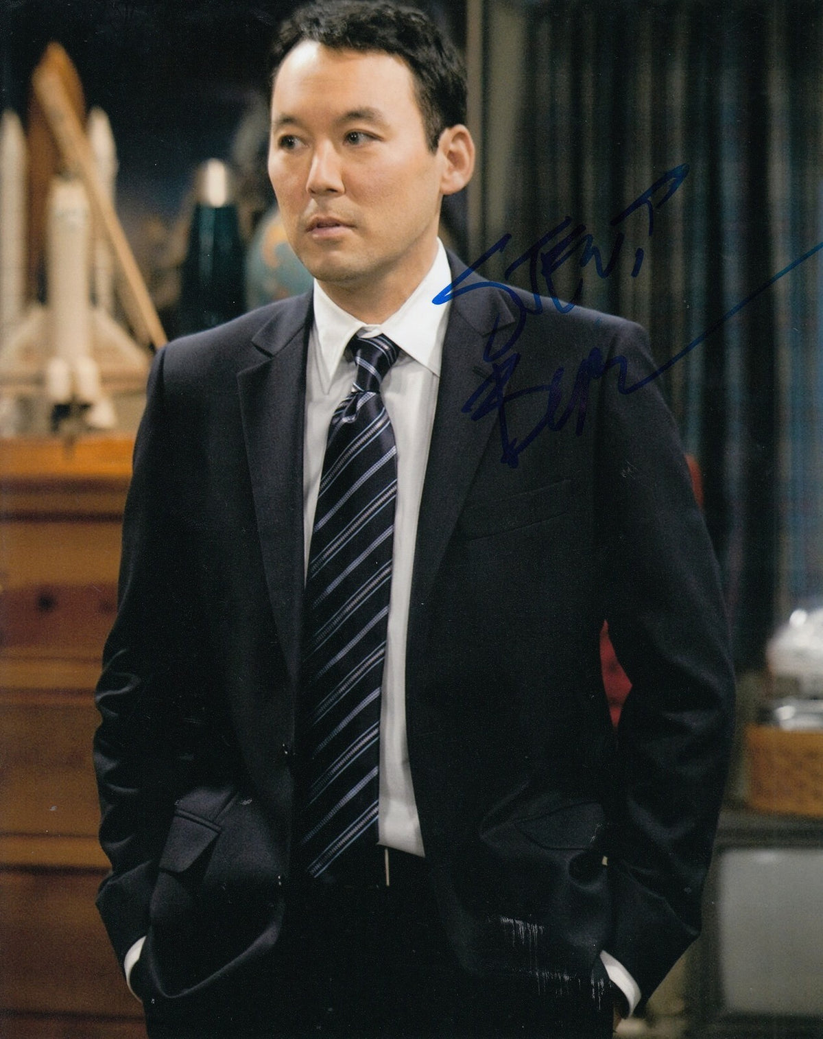 STEVE BYRNE signed (SULLIVAN & SON) TV SHOW 8x10 photo *Steve* W/COA #4