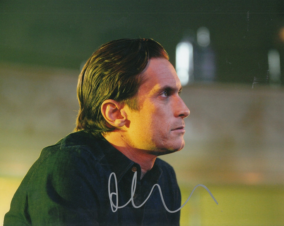OLIVER HUDSON signed (NASHVILLE) 8X10 photo *Jeff Fordham* W/COA #2