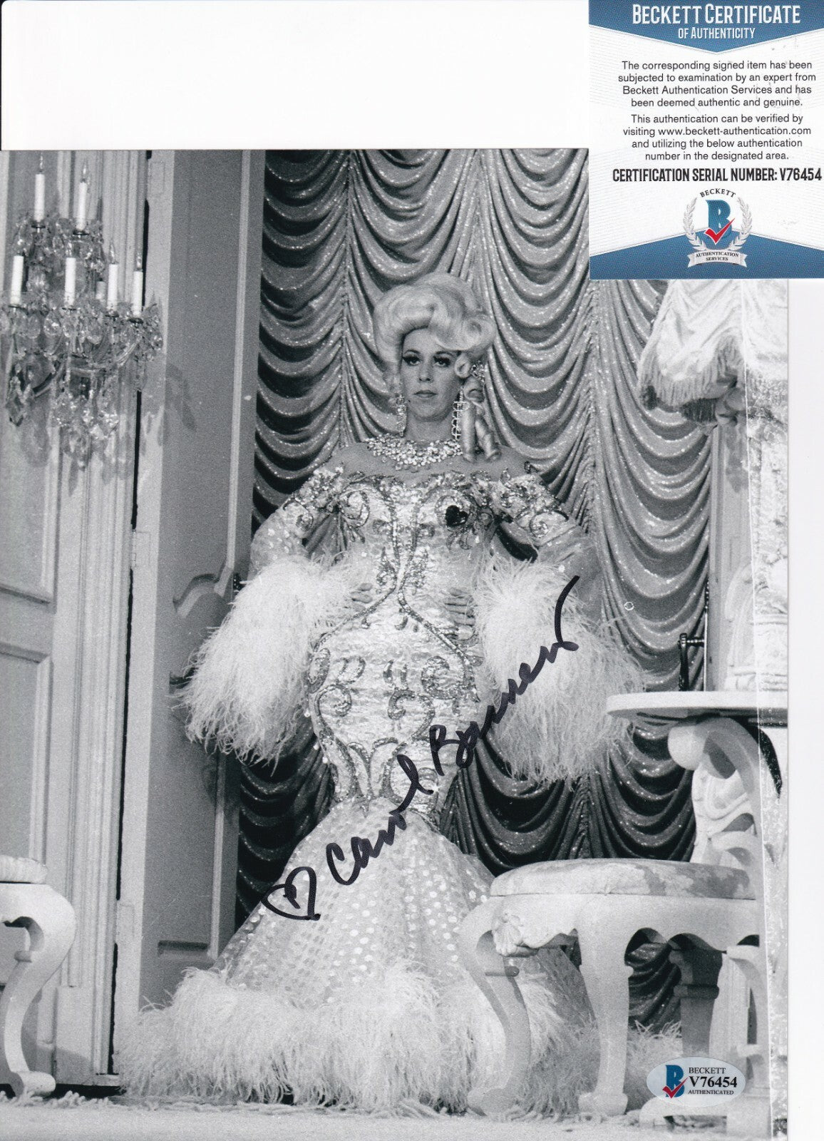 CAROL BURNETT signed (ANNIE) The Carol Burnett Show 8X10 photo BECKETT V76454