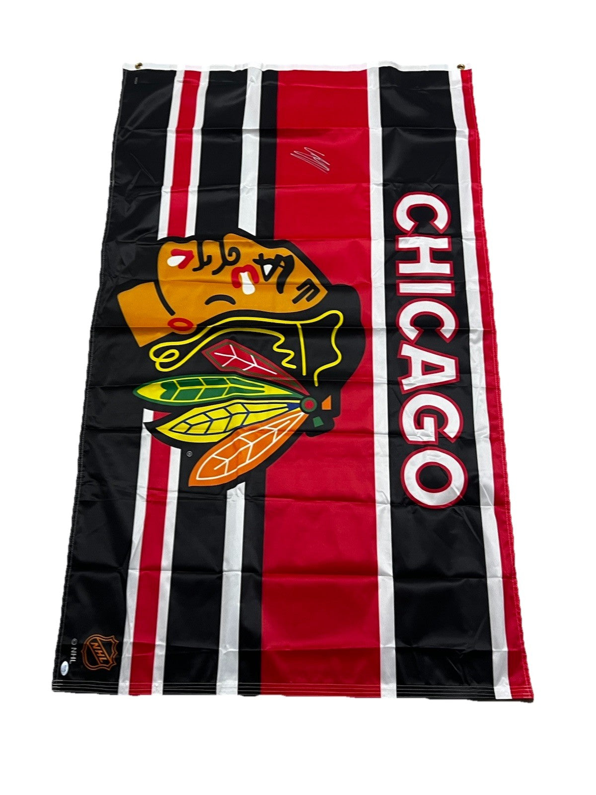 CONNOR BEDARD signed (Chicago Blackhawks) hockey Banner 3x5 Flag PSA/DNA AP22747