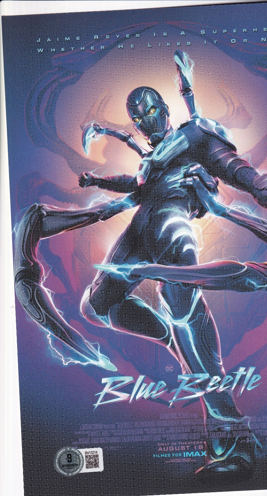 XOLO MARIDUENA signed (BLUE BEETLE) #1 Foil cover Comic Book BECKETT BAS BV13214